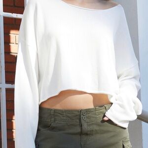 Brandy Melville White Cropped Sweater